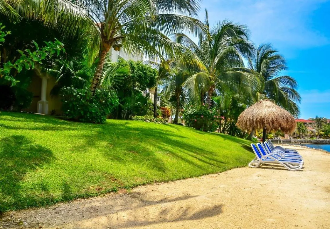 Aventuras Club Hotel Lagoon プエルト・アベントゥラス